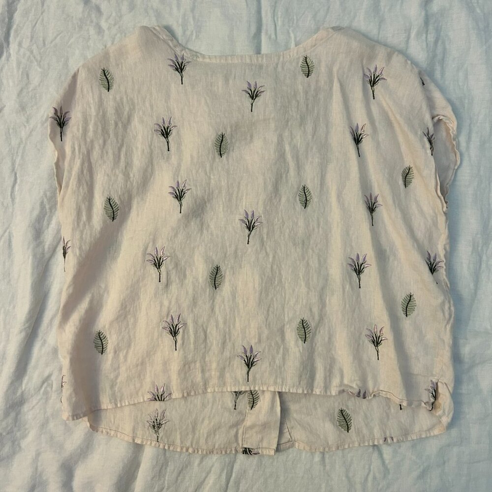 Cynthia Rowley 100% Linen Top Boxy Floral Embroidered Button Back